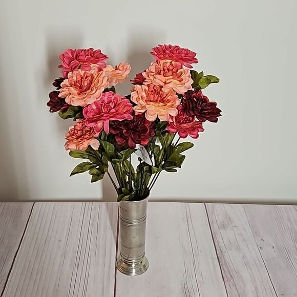 Zinnia Sprays  - Picture 1 of 3